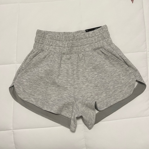 YPB neoKNIT XS shorts - Picture 2 of 8